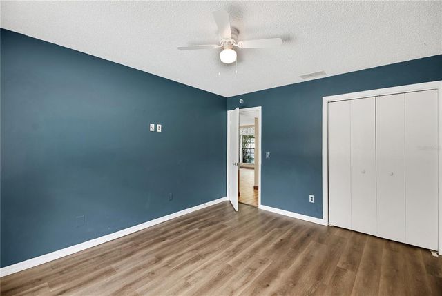 1204 OAK HAMMOCK LANE, Lady Lake, FL 32159