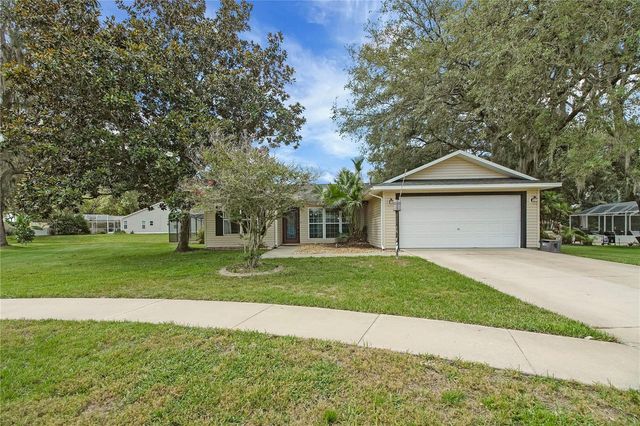 1204 OAK HAMMOCK LANE, Lady Lake, FL 32159