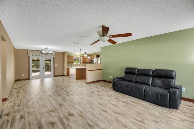 1204 OAK HAMMOCK LANE, Lady Lake, FL 32159