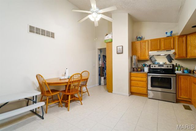 2311 E 25th Street, Granite City, IL 62040