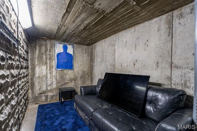 2311 E 25th Street, Granite City, IL 62040