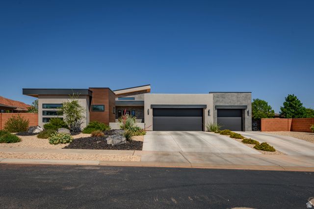 108 N ARROWHEAD LN, Ivins, UT 84738