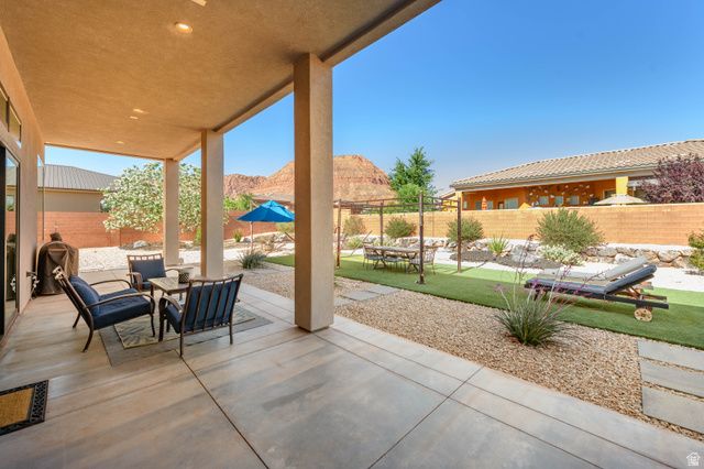 108 N ARROWHEAD LN, Ivins, UT 84738