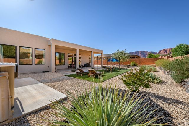 108 N ARROWHEAD LN, Ivins, UT 84738