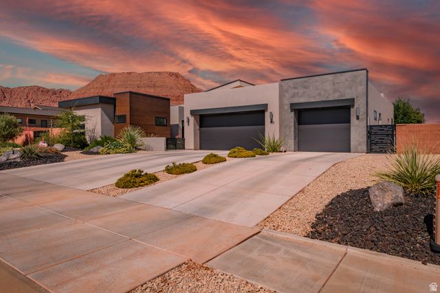 108 N ARROWHEAD LN, Ivins, UT 84738