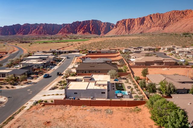 108 N ARROWHEAD LN, Ivins, UT 84738