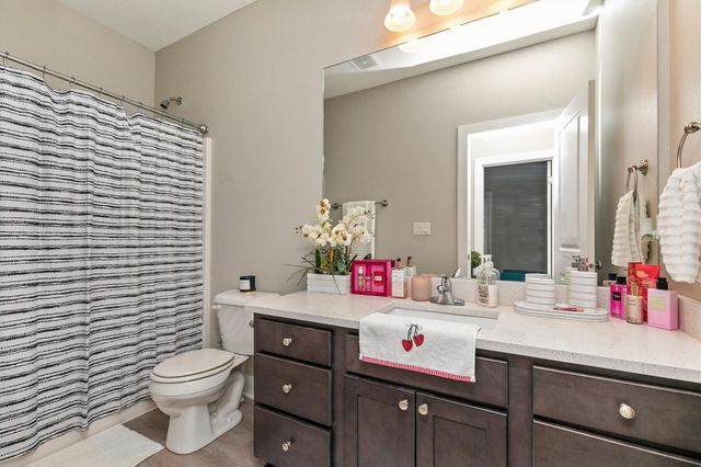 4429 Lower Beaver Road, Des Moines, IA 50310