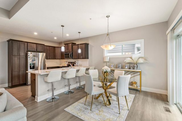 4429 Lower Beaver Road, Des Moines, IA 50310