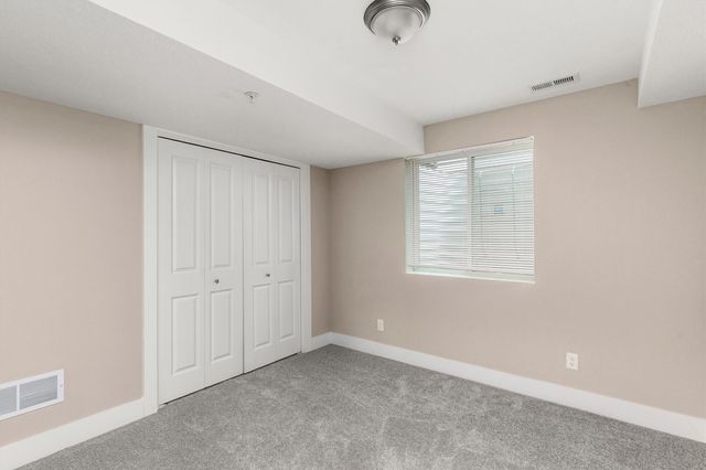 4429 Lower Beaver Road, Des Moines, IA 50310