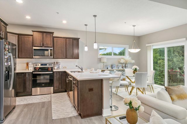 4429 Lower Beaver Road, Des Moines, IA 50310