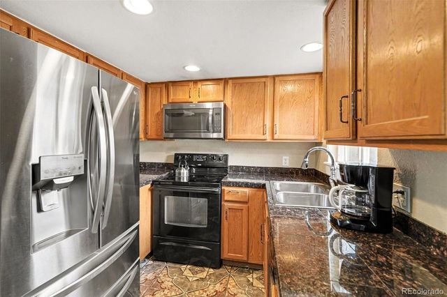 11576 E Bayaud Drive, Aurora, CO 80012
