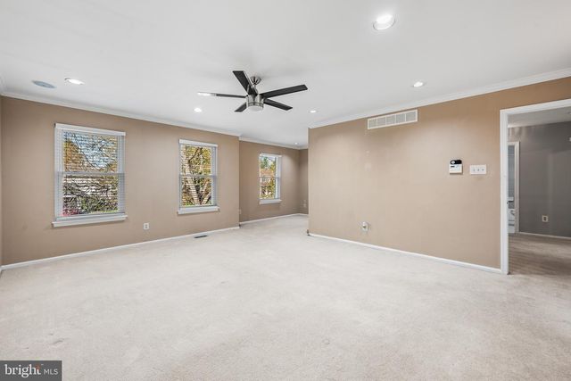 532 HERITAGE OAK DR, Yardley, PA 19067