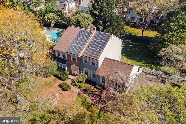 532 HERITAGE OAK DR, Yardley, PA 19067