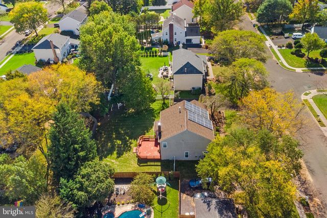 532 HERITAGE OAK DR, Yardley, PA 19067