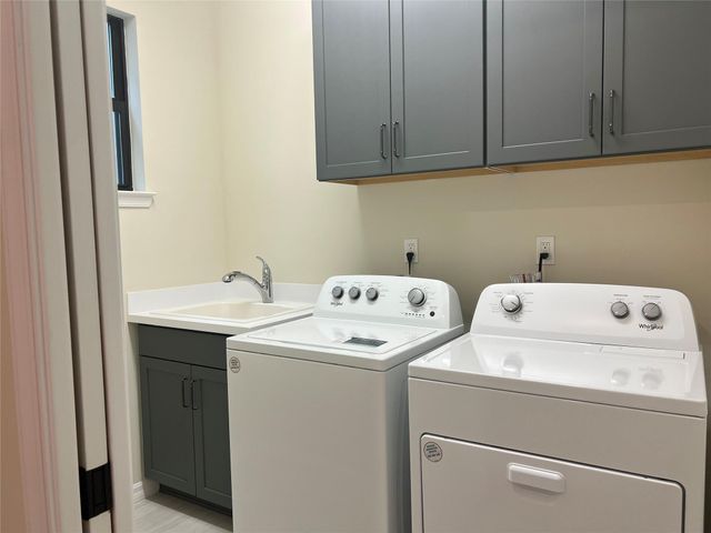 4534 W Pinehurst Trail, Fort Lauderdale, FL 33309