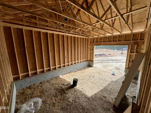 177 Grace Pond Avenue, Benson, NC 27504