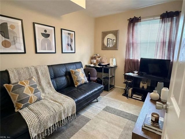 2607 Berkley AVE, Chesapeake, VA 23325