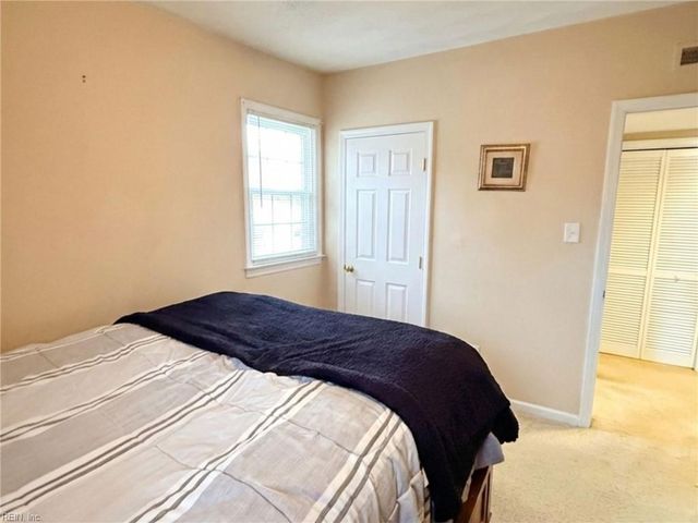 2607 Berkley AVE, Chesapeake, VA 23325