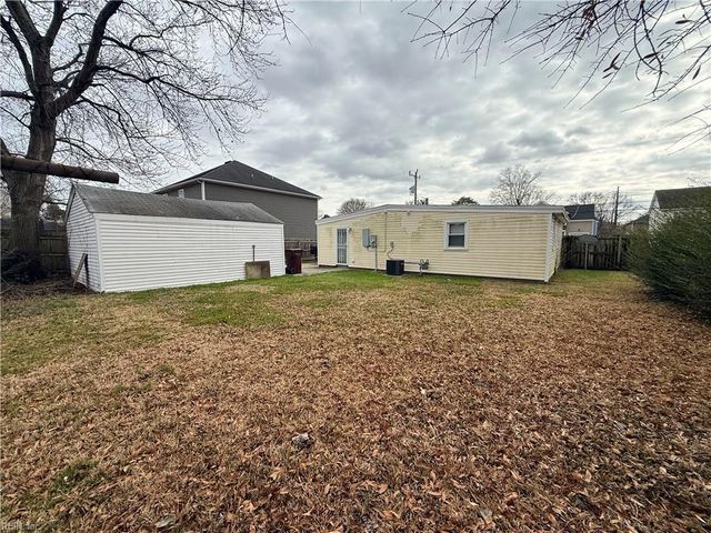 2607 Berkley AVE, Chesapeake, VA 23325