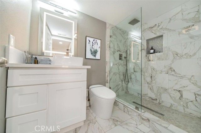 16511 Kiwi Way, Lake Elsinore, CA 92530