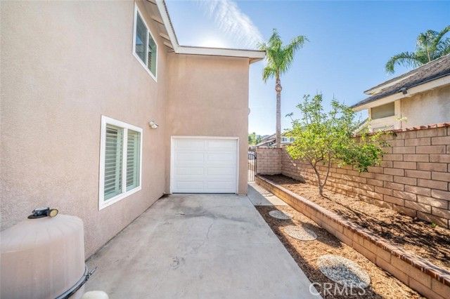 16511 Kiwi Way, Lake Elsinore, CA 92530