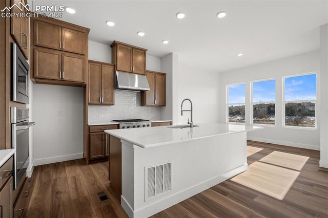 4505 Peak Crest View, Colorado Springs, CO 80918