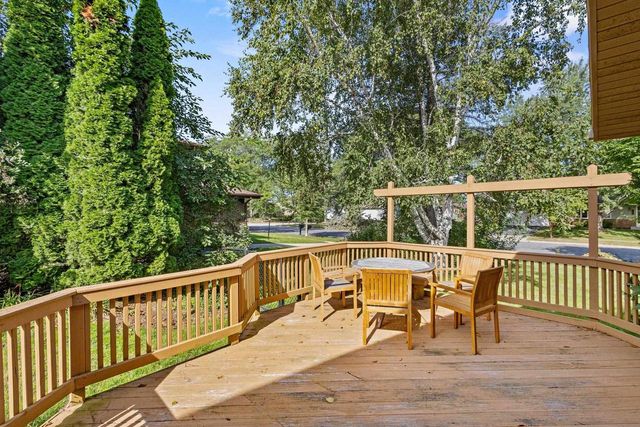5413 Jonquil Court, Middleton, WI 53562