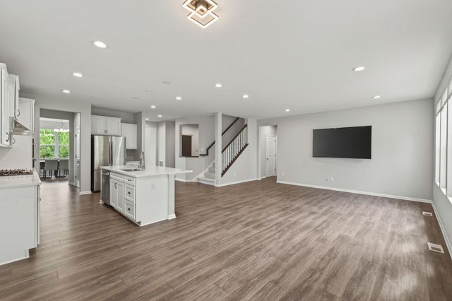 532 Aidan Cove, Eagan, MN 55123