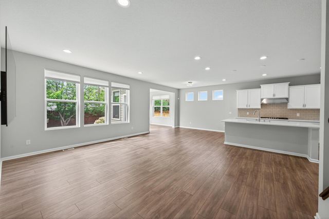 532 Aidan Cove, Eagan, MN 55123
