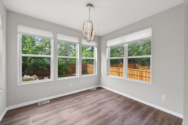 532 Aidan Cove, Eagan, MN 55123
