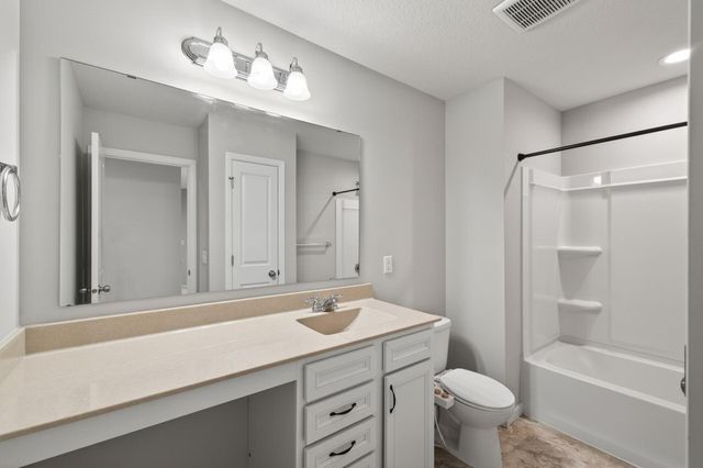 532 Aidan Cove, Eagan, MN 55123