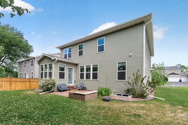 532 Aidan Cove, Eagan, MN 55123