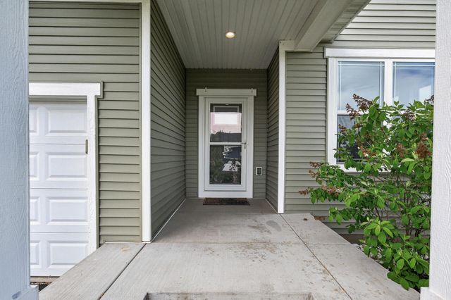 532 Aidan Cove, Eagan, MN 55123