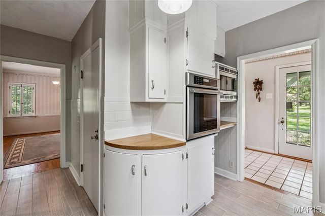 14739 Sinks Road, Florissant, MO 63034