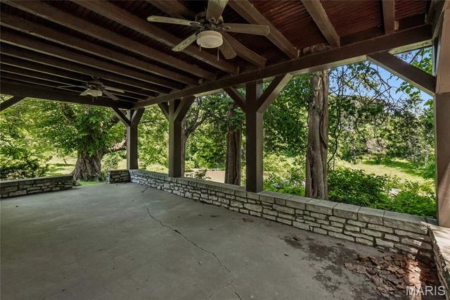 14739 Sinks Road, Florissant, MO 63034