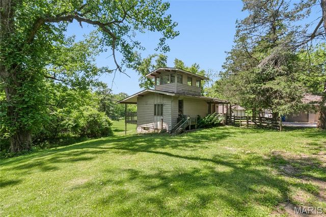 14739 Sinks Road, Florissant, MO 63034