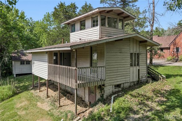 14739 Sinks Road, Florissant, MO 63034