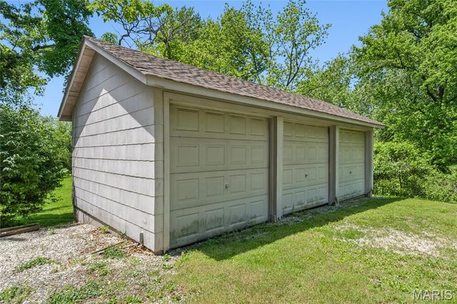 14739 Sinks Road, Florissant, MO 63034