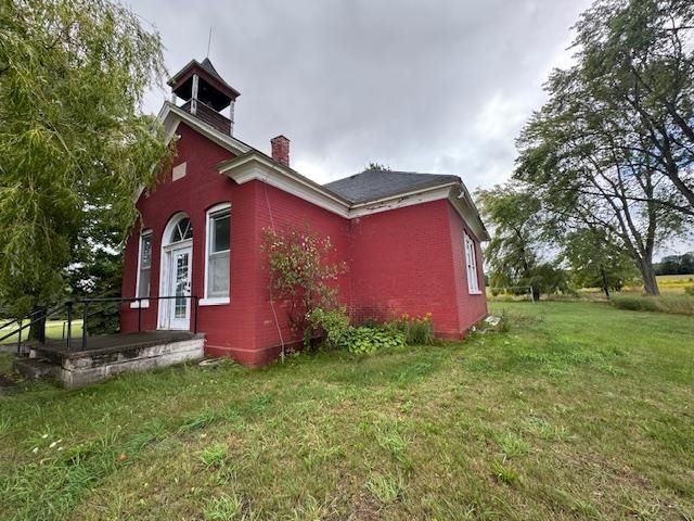 6997 E 44 Road, Cadillac, MI 49601