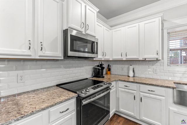 507 Thurston Street, Bonaire, GA 31005