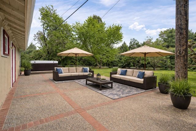 5682 Virginiatown Rd, Newcastle, CA 95658