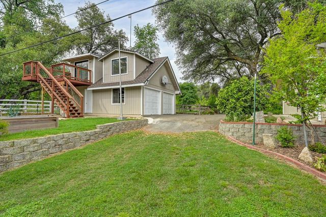 5682 Virginiatown Rd, Newcastle, CA 95658