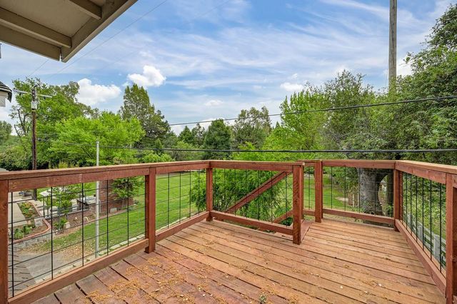 5682 Virginiatown Rd, Newcastle, CA 95658