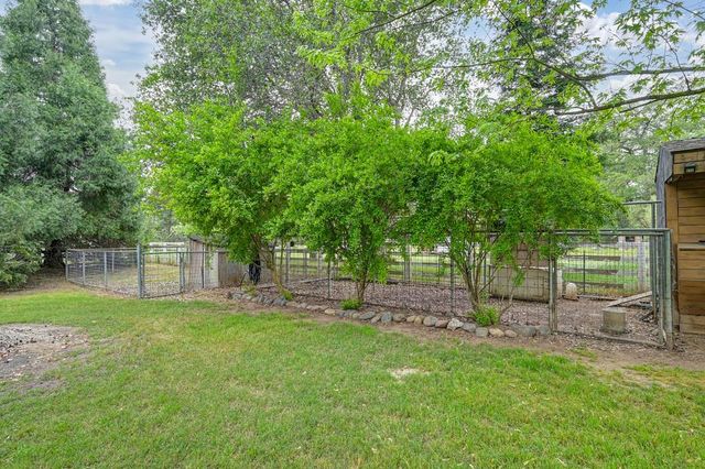 5682 Virginiatown Rd, Newcastle, CA 95658