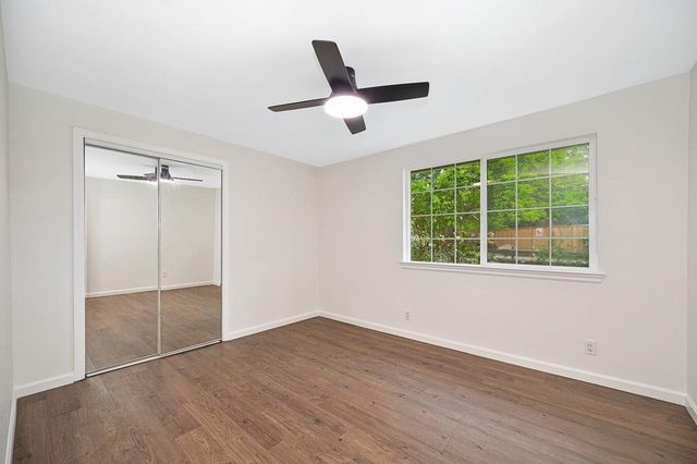 5682 Virginiatown Rd, Newcastle, CA 95658