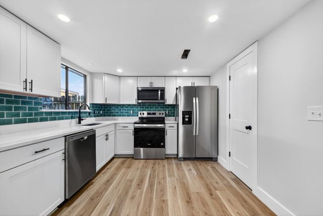 2943 Cathedral Lane, Charleston, SC 29414