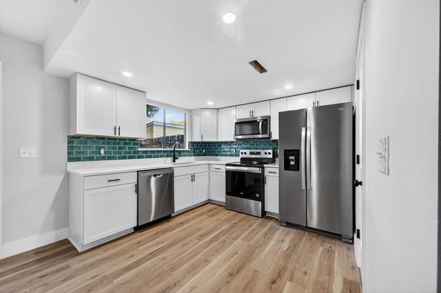 2943 Cathedral Lane, Charleston, SC 29414