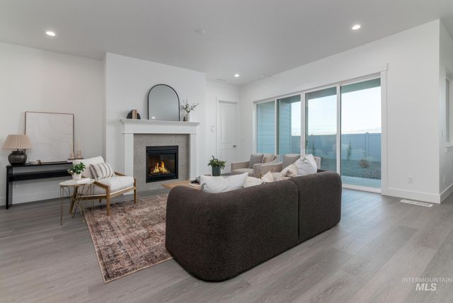 2568 N Leatherwood Ave, Star, ID 83669