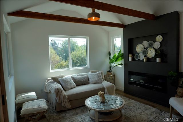 4847 Marmion Way, Los Angeles, CA 90042