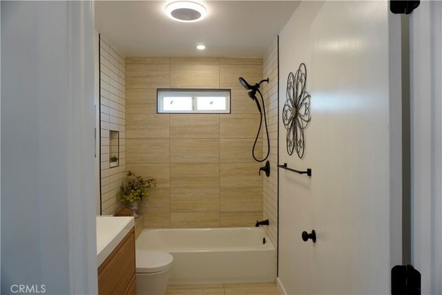 4847 Marmion Way, Los Angeles, CA 90042